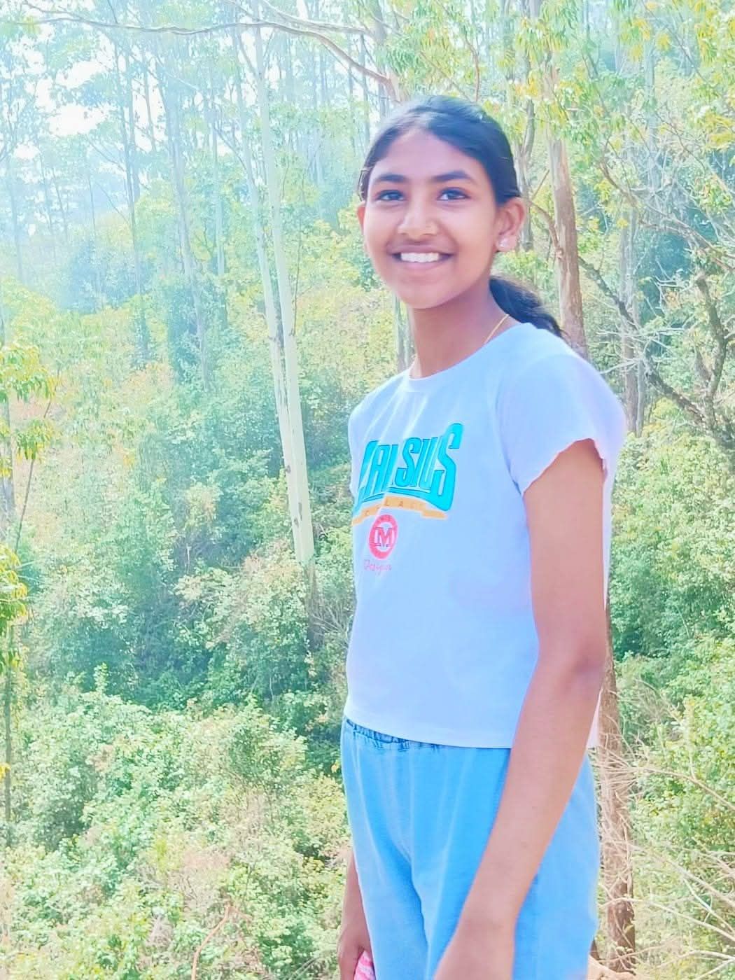 14 വയസ്സുകാരിയെ വീടിനുള്ളിൽ തൂങ്ങിമരിച്ച നിലയിൽ കണ്ടെത്തി