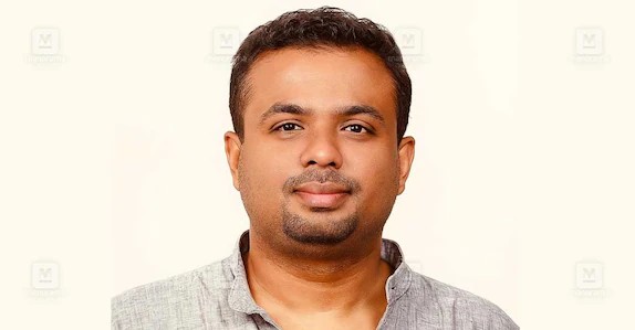 അയർലൻഡ് മലയാളിയെ കോട്ടയത്ത്  ഫ്ലാറ്റിനുള്ളിൽ മരിച്ച നിലയിൽ കണ്ടെത്തി.