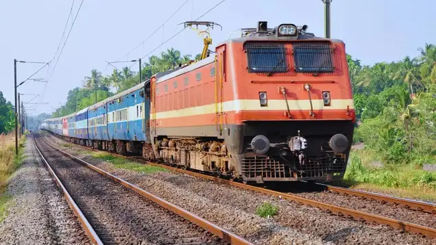 ചങ്ങനാശ്ശേരി-കോട്ടയം റെയിൽവേ ലൈനിൽ പാലത്തിൽ അറ്റകുറ്റപ്പണി; ട്രെയിൻ ഗതാഗതത്തിൽ നിയന്ത്രണം