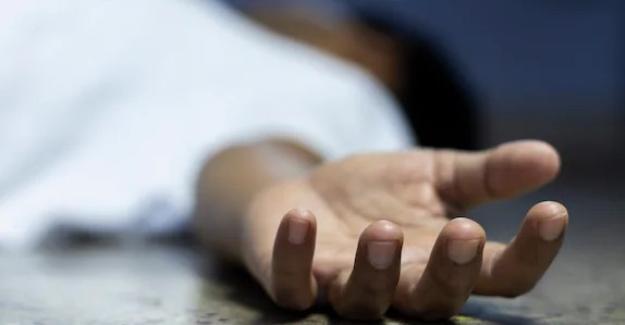 ചെന്നൈയിൽ പഠിക്കാത്തതിന് ശകാരിച്ചതിന്റെ പേരിൽ 14 വയസ്സുകാരൻ അമ്മയെ തല്ലിക്കൊന്നു