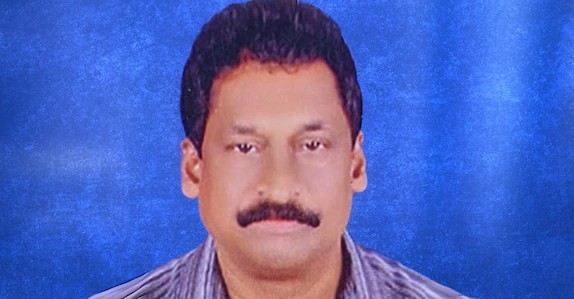 ചവറ ശാസ്താംകോട്ടയിൽ സ്വകാര്യ ബസ് സ്കൂട്ടറിൽ ഇടിച്ച് യാത്രക്കാരൻ മരിച്ചു