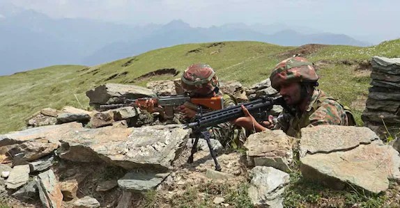 ജമ്മുവിൽ സൈന്യവും ഭീകരരും തമ്മിലുള്ള ഏറ്റുമുട്ടലിൽ രണ്ട് ഭീകരരെ വധിച്ചു