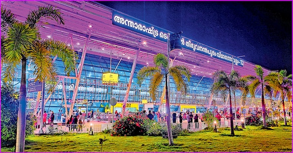 മൂന്നു ദിവസത്തേക്ക് അടിയന്തര ജാഗ്രത വിമാനത്താവളങ്ങളിൽ കൂടുതൽ സുരക്ഷാ ഉദ്യോഗസ്ഥർ