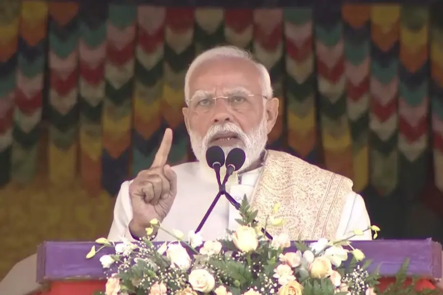 ചെങ്കോട്ട സ്ഫോടനത്തിന്റെ ഉത്തരവാദികളെ വെറുതെ വിടില്ല നിയമത്തിനു മുന്നിൽ കൊണ്ടുവരും; പ്രധാനമന്ത്രി നരേന്ദ്ര മോദി